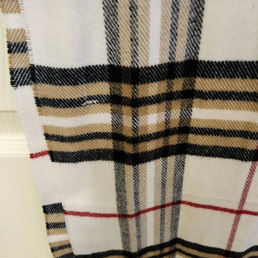 Unisex Rectangle Scarf Plaid White/red/black/brown